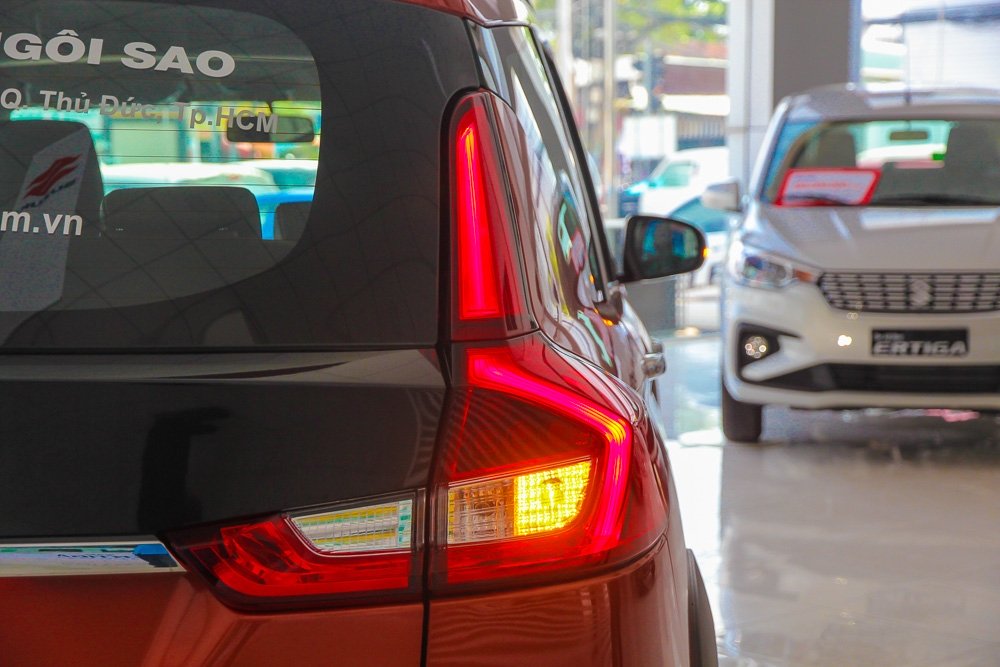 Cận cảnh tân binh Suzuki XL7 can canh tan binh suzuki xl7