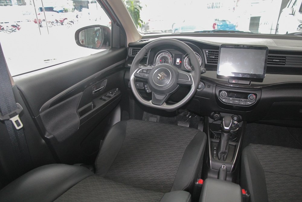 Cận cảnh tân binh Suzuki XL7 can canh tan binh suzuki xl7