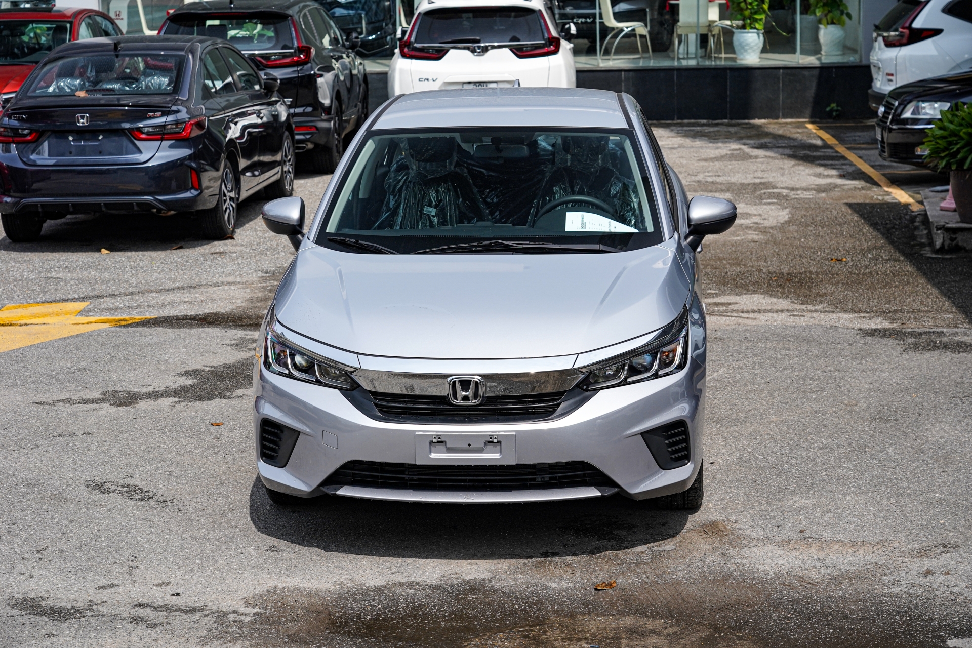 Cận cảnh Honda City E giá rẻ chỉ 499 triệu Cận cảnh Honda City E giá rẻ chỉ 499 triệu