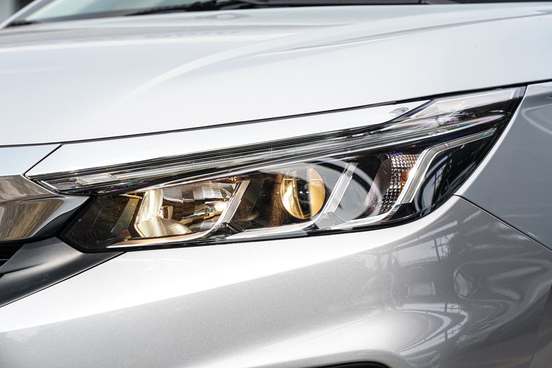 Cận cảnh Honda City E giá rẻ chỉ 499 triệu Cận cảnh Honda City E giá rẻ chỉ 499 triệu