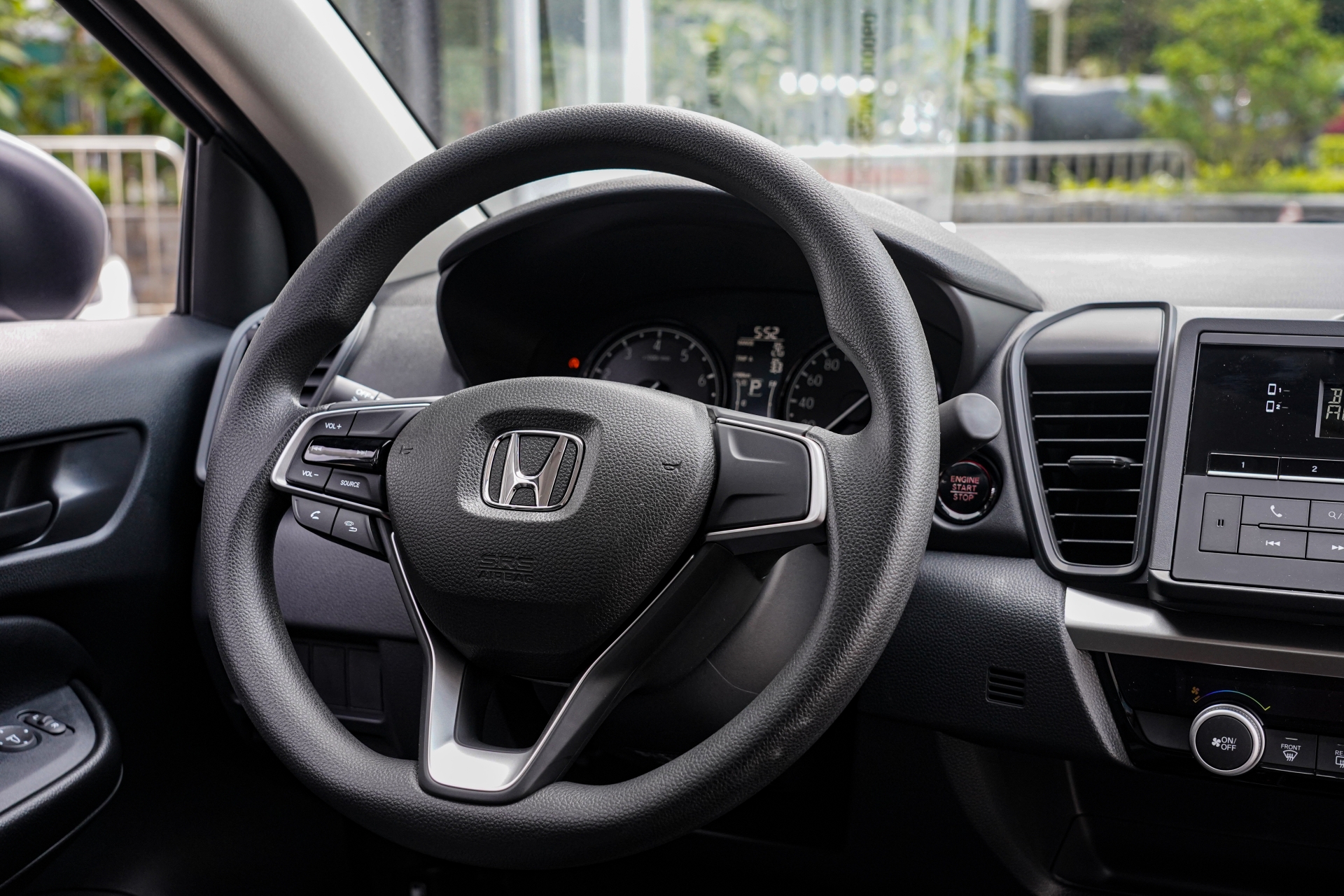 Cận cảnh Honda City E giá rẻ chỉ 499 triệu Cận cảnh Honda City E giá rẻ chỉ 499 triệu