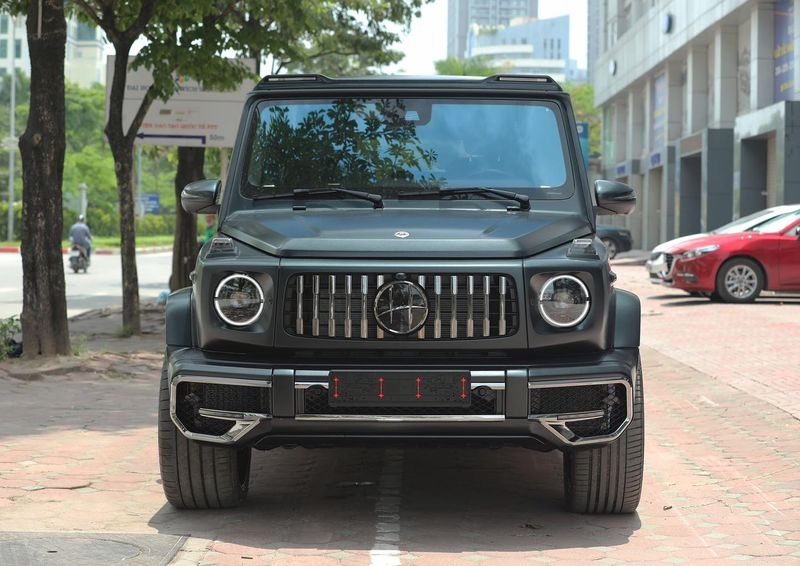 Mercedes-AMG G63 2021 hàng 'độc' về Việt Nam