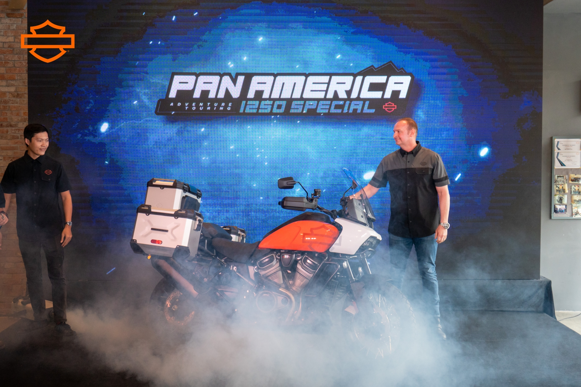 Mô tô Harley-Davidson Pan America ra mắt giá xấp xỉ 900 triệu đồng