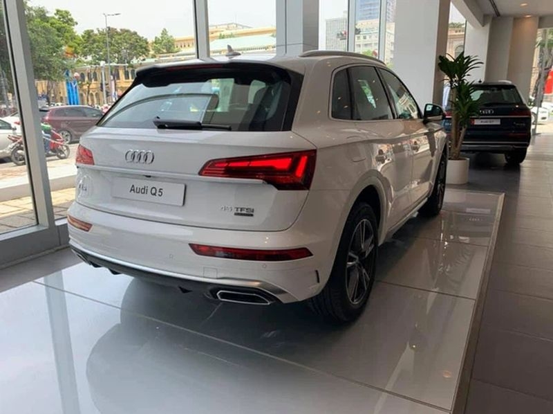 Audi Q5 2021 chính hãng có giá dự kiến khoảng 2,6 tỷ đồng Audi Q5 2021 chính hãng có giá dự kiến khoảng 2,6 tỷ đồng