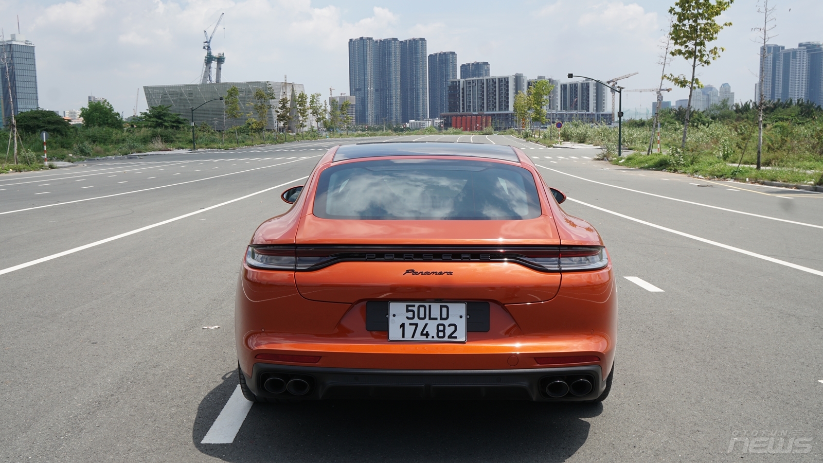 đánh giá Porsche Panamera 2021