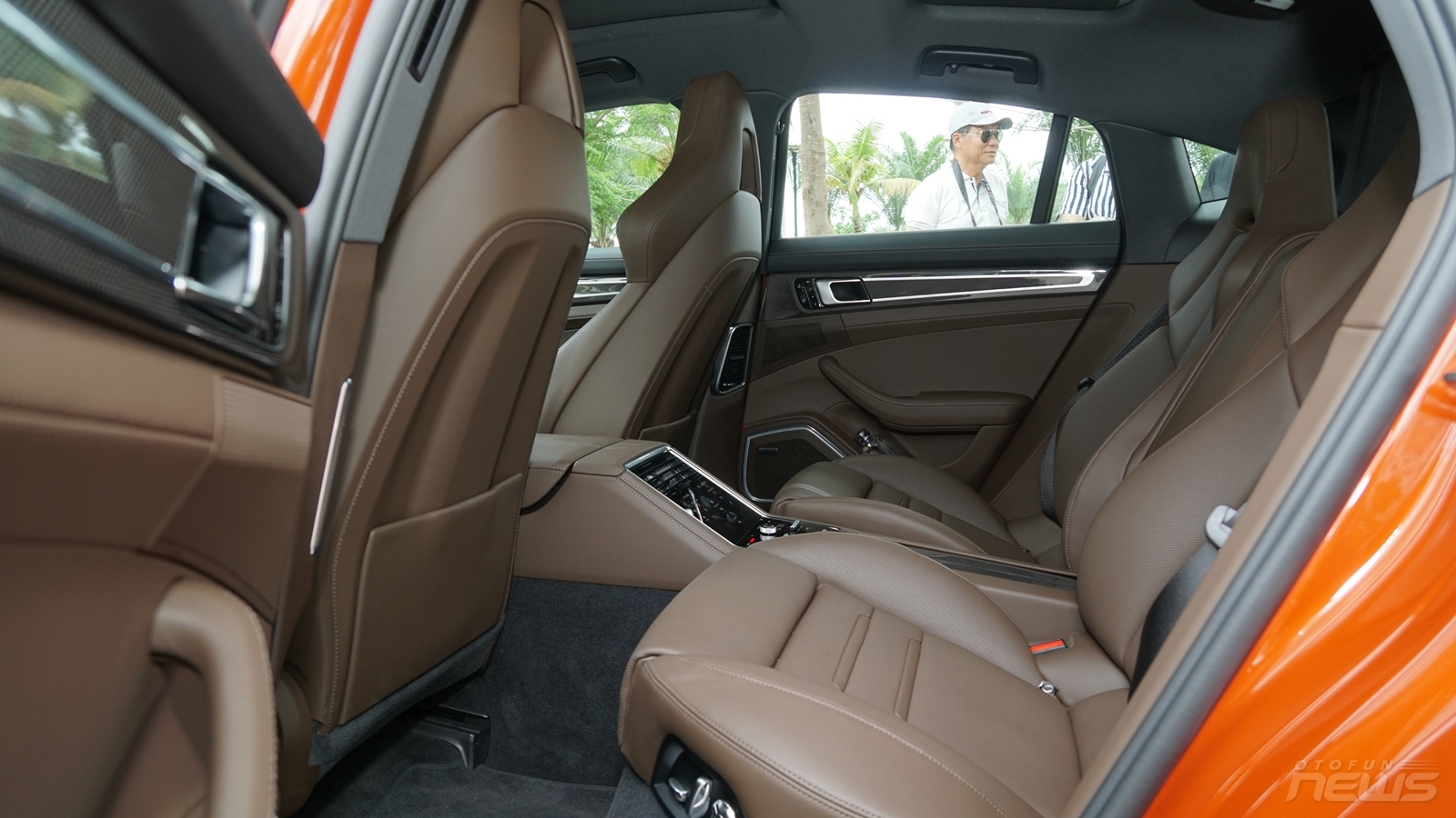 đánh giá Porsche Panamera 2021