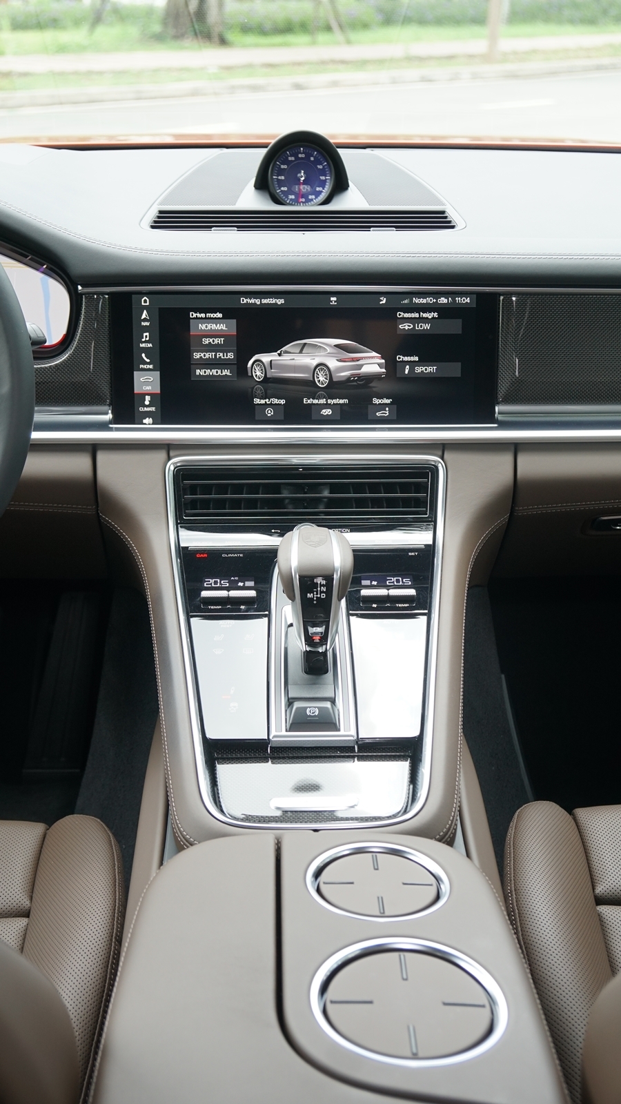 đánh giá Porsche Panamera 2021