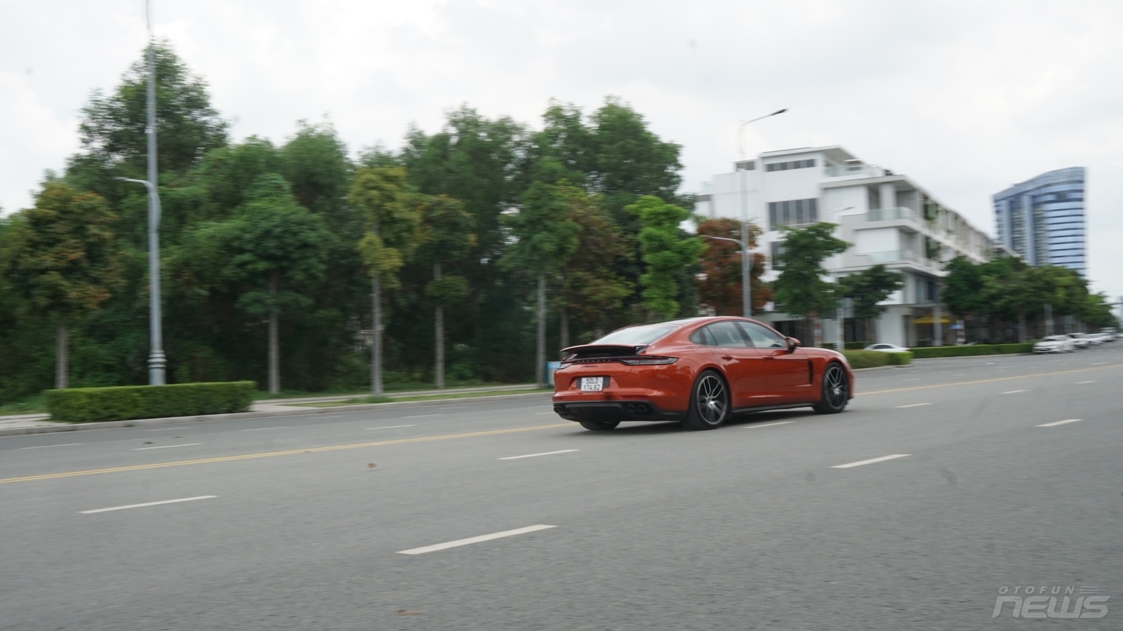 đánh giá Porsche Panamera 2021