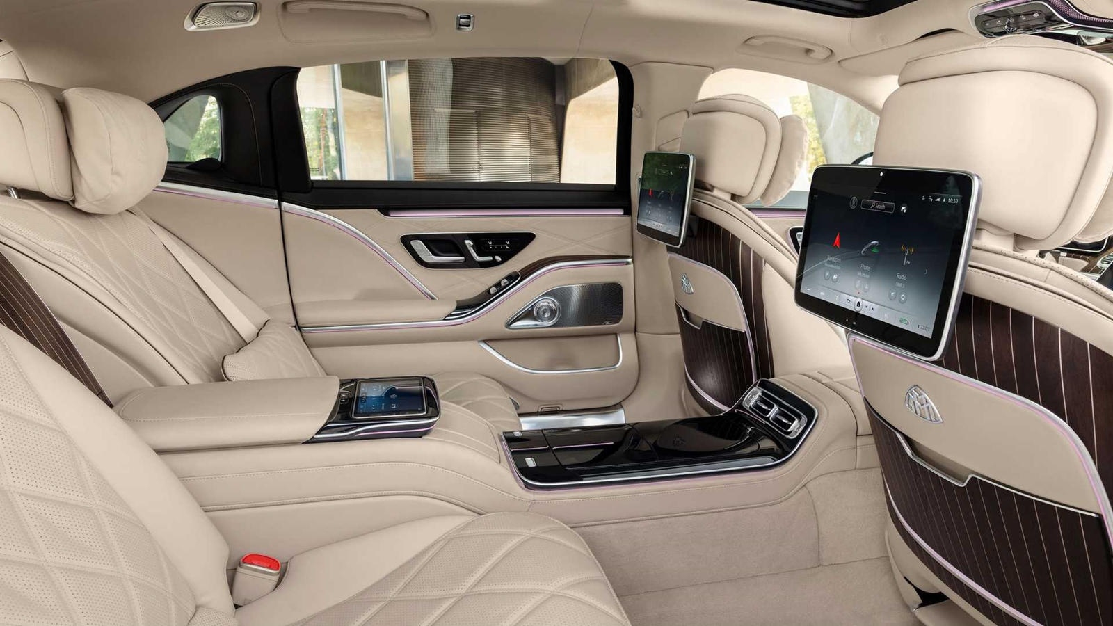Mercedes-Maybach S 650 2022 vẫn sử dụng động cơ V12
