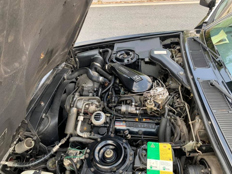 Xe cổ Bentley RL Turbo giá chỉ hơn 4 tỷ tại Việt Nam