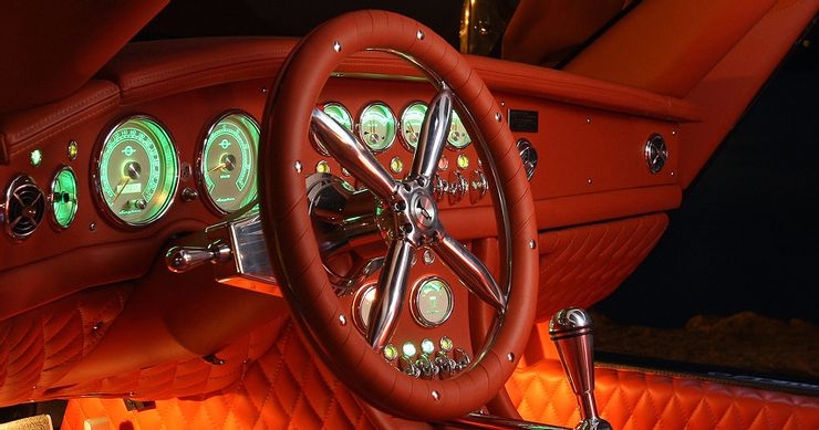 Những thiết kế vô lăng xấu nhất mọi thời đại Những thiết kế vô lăng xấu nhất mọi thời đại