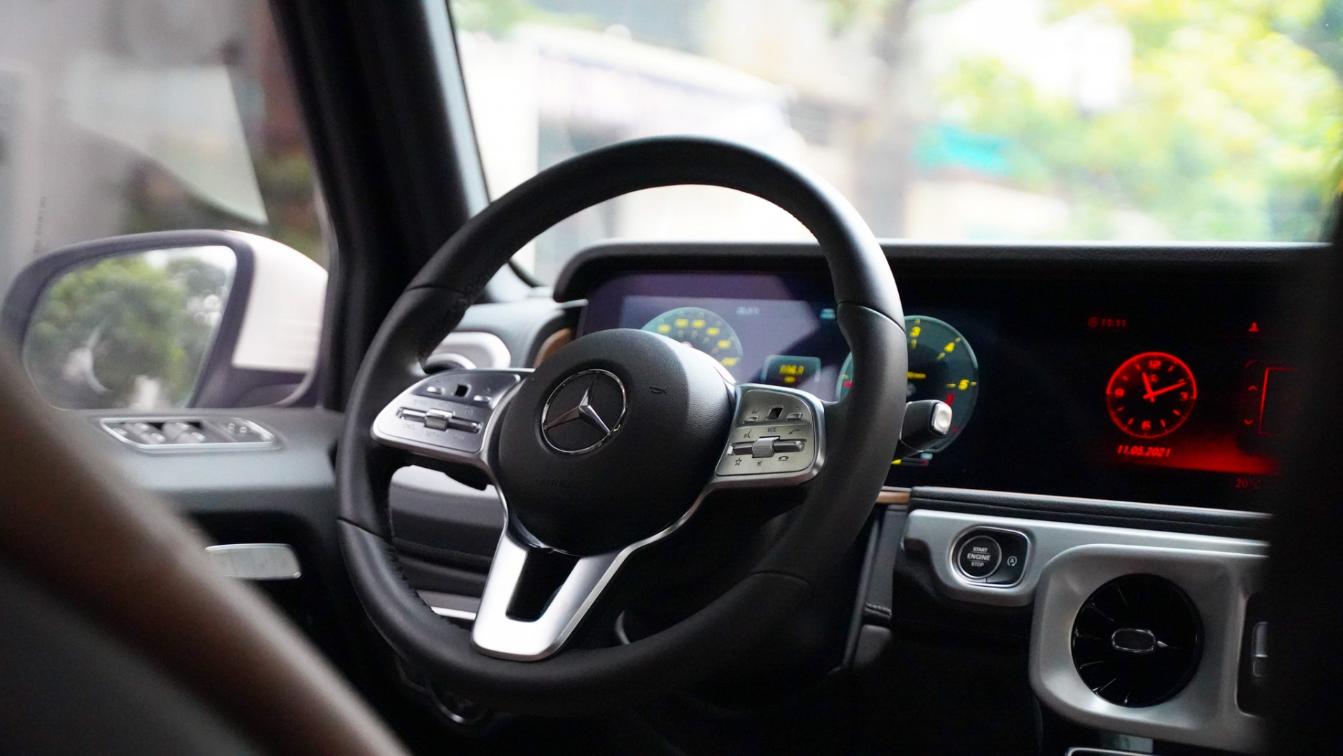 Cận cảnh Mercedes Benz G-class 'giá rẻ' đầu tiên về Việt Nam