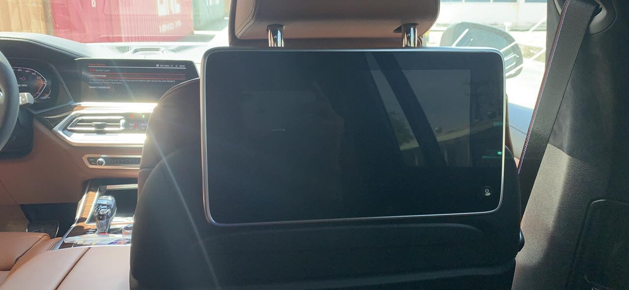 BMW X7 M50i có mặt tại Việt Nam với giá trên 10 tỷ đồng BMW X7 M50i có mặt tại Việt Nam với giá trên 10 tỷ đồng