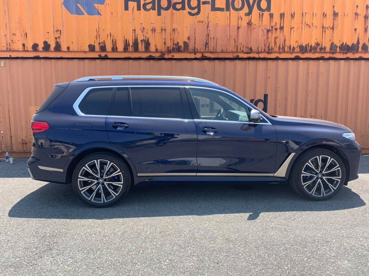 BMW X7 M50i có mặt tại Việt Nam với giá trên 10 tỷ đồng BMW X7 M50i có mặt tại Việt Nam với giá trên 10 tỷ đồng