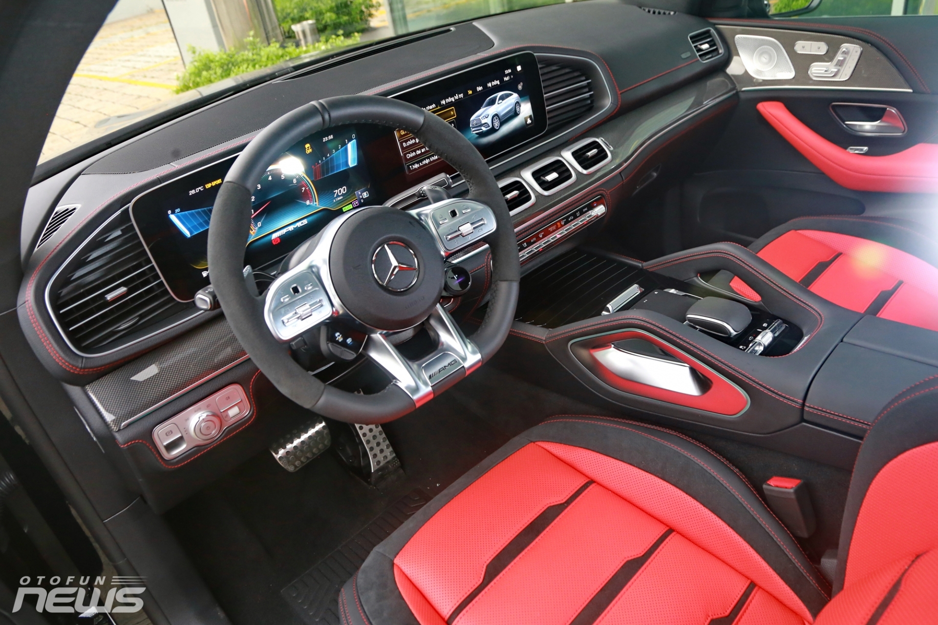 Mercedes-AMG GLE53 Coupe giá 5,3 tỷ tại Việt Nam Mercedes-AMG GLE53 Coupe giá 5,3 tỷ tại Việt Nam