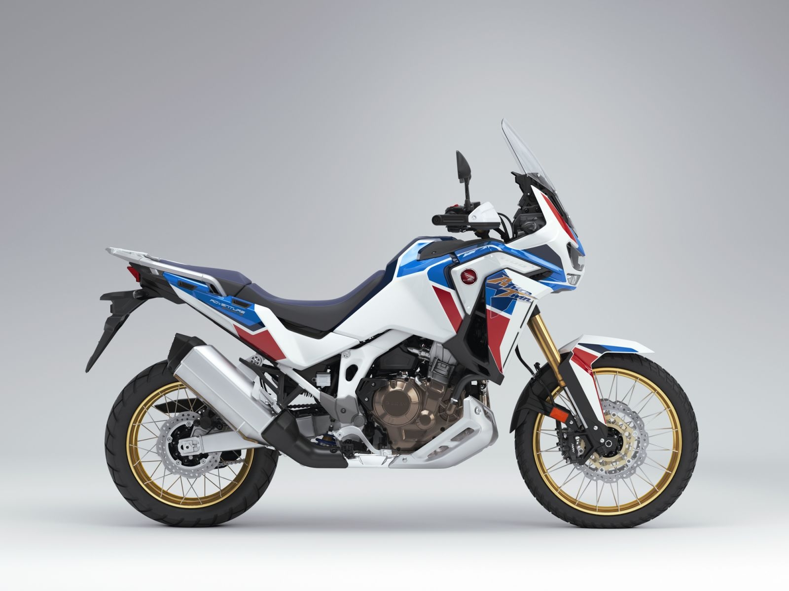 Honda Việt Nam ra mắt Africa Twin 2021, giá 589 triệu đồng