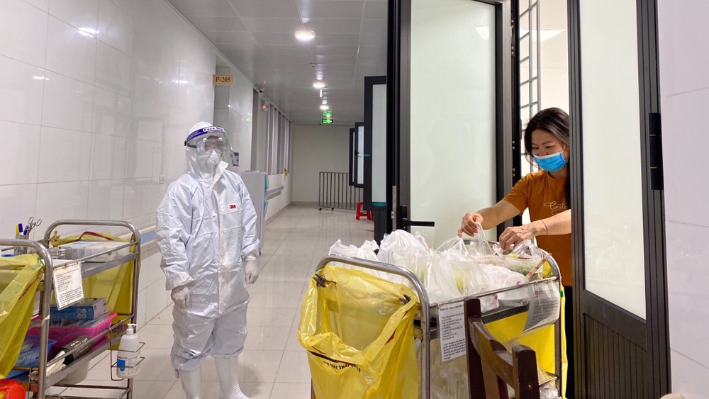 Công nhân nghỉ việc vì giãn cách xã hội có được trả lương không? Công nhân nghỉ việc vì giãn cách xã hội có được trả lương không?