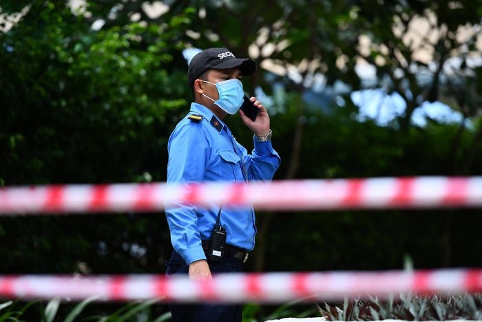 Nữ công nhân mang thai ở “tâm dịch” Bắc Giang: “Chồng tôi lại lỡ hẹn vào nhà máy”