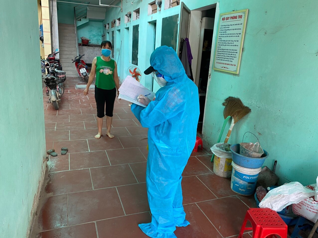 Điệu nhảy cổ vũ ở tâm dịch Bắc Giang của những người vận hành “Siêu thị 0 đồng” Điệu nhảy cổ vũ ở tâm dịch Bắc Giang của những người vận hành “Siêu thị 0 đồng”