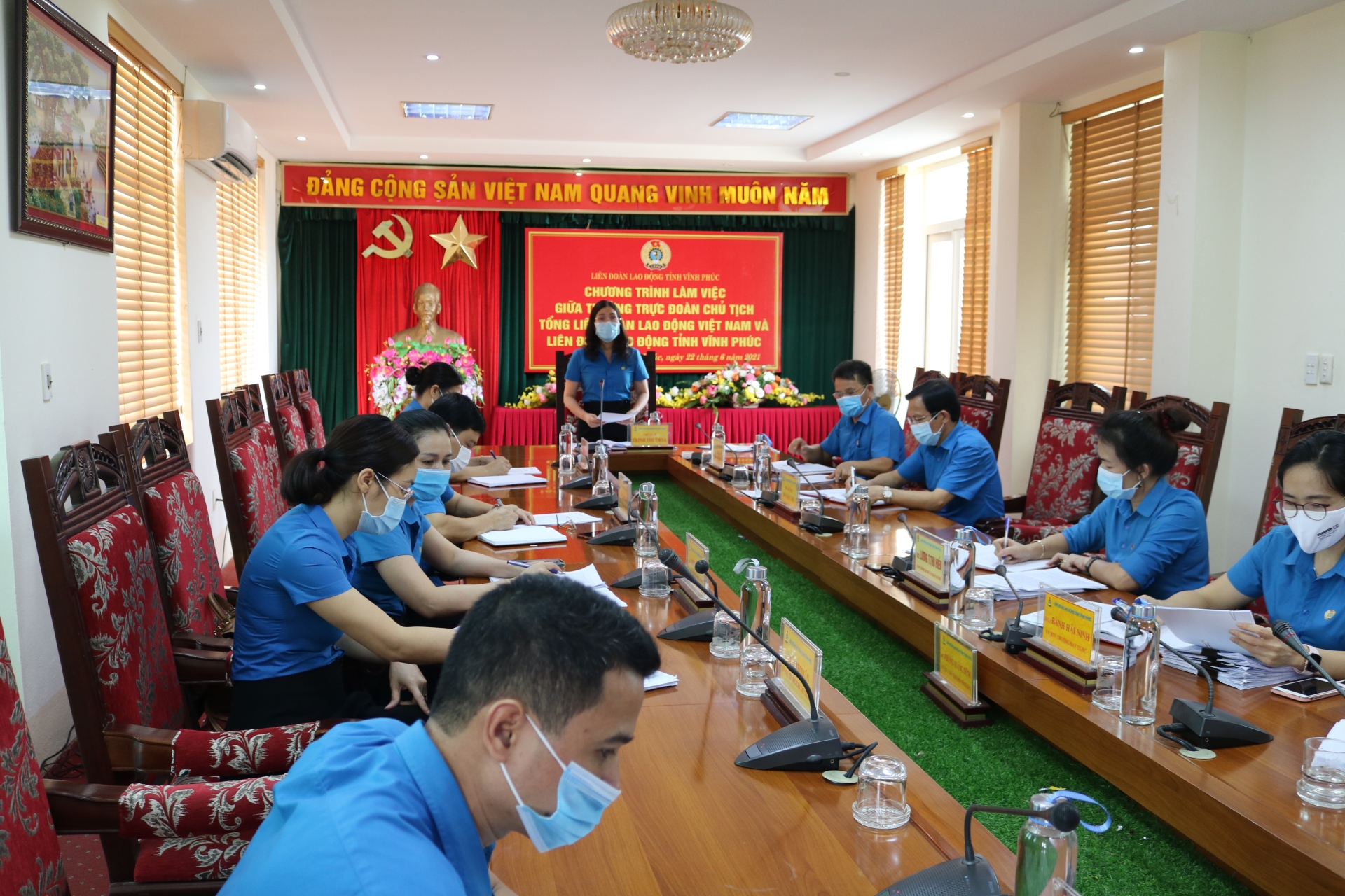 Ưu tiên cho CNLĐ trong các khu công nghiệp sớm được tiêm vắc xin phòng Covid-19