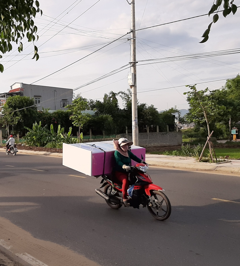 cho hang toi tan nha dich vu co tham nien no ro