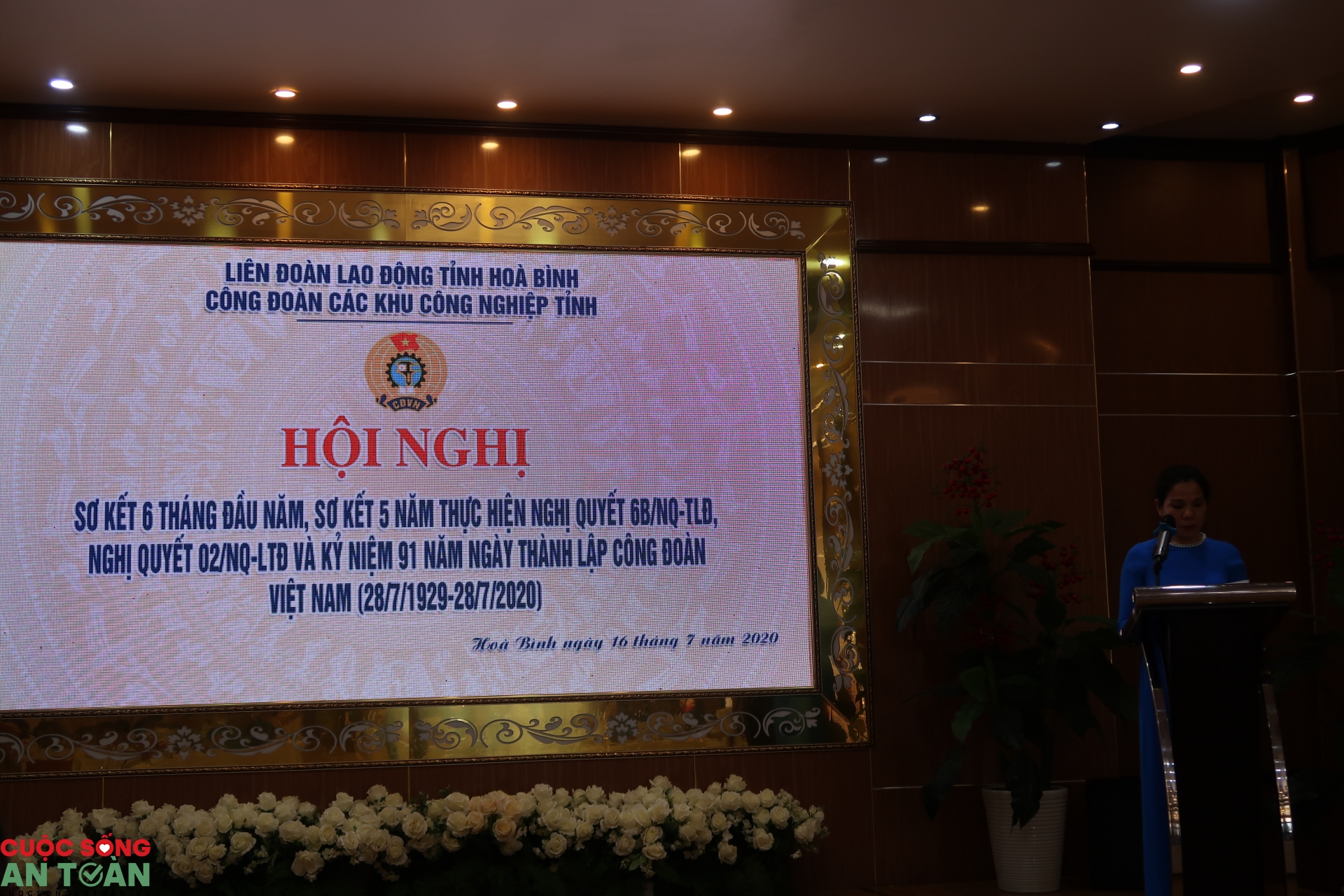 tang cuong phat trien cac khu cong nghiep tich cuc dong hanh cung cong nhan lao dong