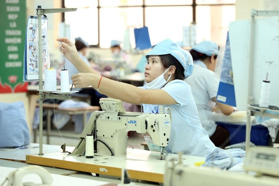 Doanh nghiệp được phép chậm trả lương cho người lao động trong bao lâu? doanh nghiep duoc phep cham tra luong cho nguoi lao dong trong bao lau