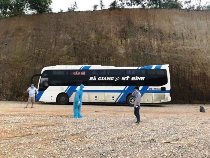 Bắc Giang: F0 không rõ nguồn lây đi giao lưu thể thao và uống bia với 15 người