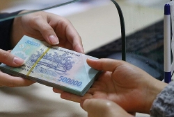 Ngăn chặn hành vi 'thông đồng', trục lợi rút tiền mặt qua thẻ tín dụng