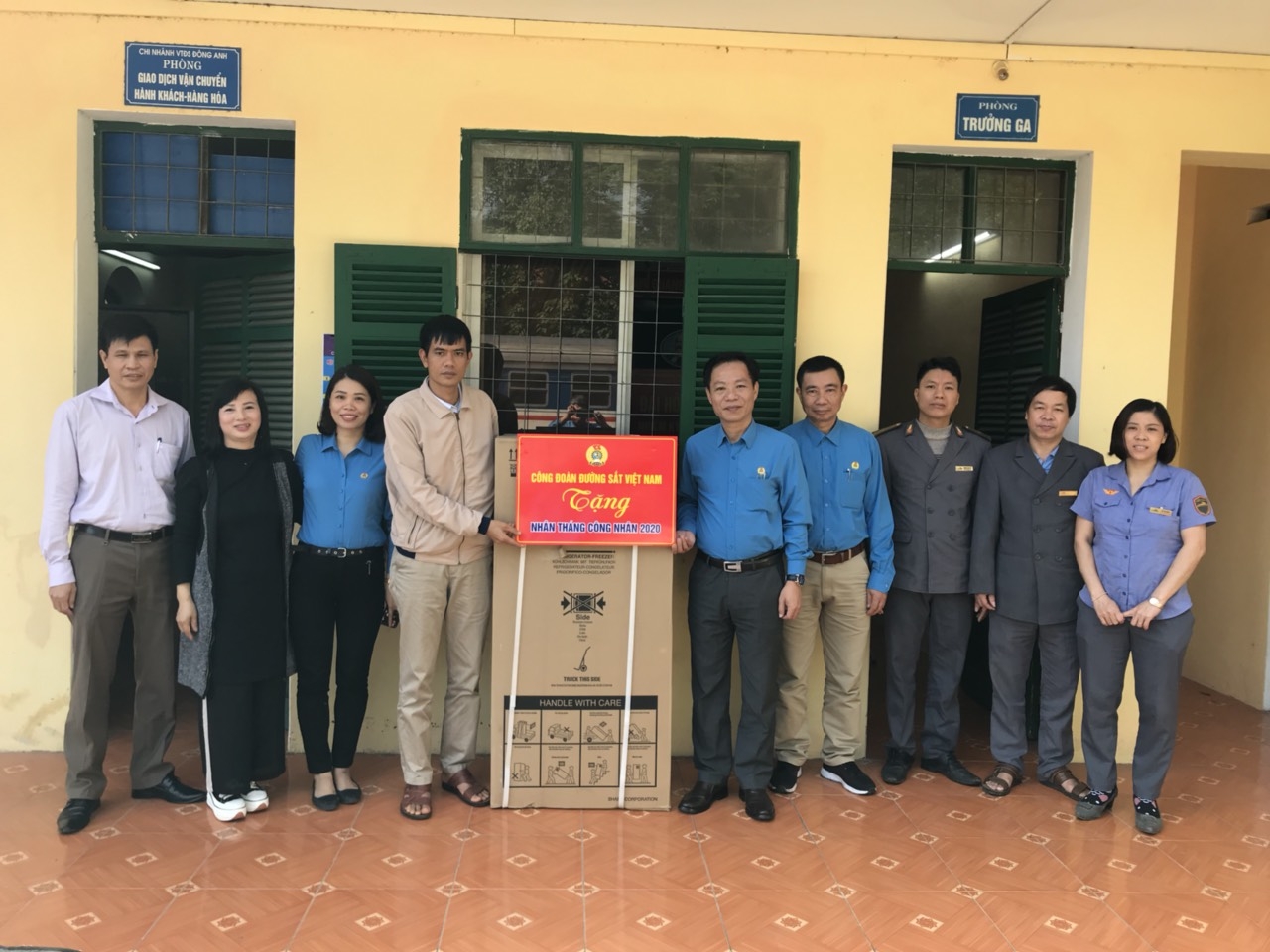 Công đoàn ĐSVN: Sáng tạo, kịp thời khắc phục khó khăn cho CNLĐ bị ảnh hưởng vì Covid-19 4618 anh 1 1