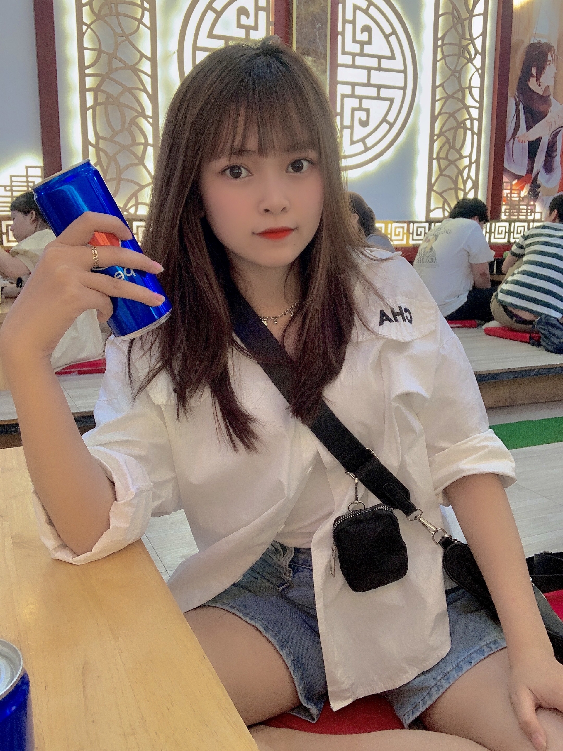 Mong được làm quen với anh chị em công nhân qua cuộc thi “Trai xinh – Gái đẹp” Mong được làm quen với anh chị em công nhân qua cuộc thi “Trai xinh – Gái đẹp”