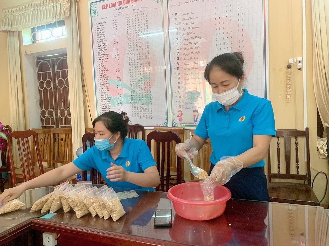 Cán bộ công đoàn có tâm Cán bộ công đoàn có tâm