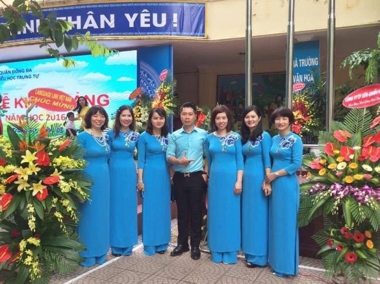 Nữ chủ tịch công đoàn hết lòng vì sự nghiệp giáo dục Nữ chủ tịch công đoàn hết lòng vì sự nghiệp giáo dục