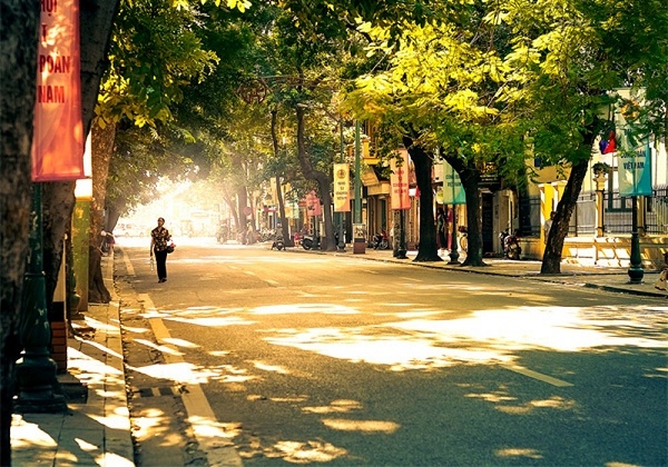 Thời tiết ngày 14/9: Hà Nội ngày nắng, Tây Nguyên và Nam Bộ có mưa to thoi tiet ngay 149 ha noi ngay nang tay nguyen va nam bo co mua to