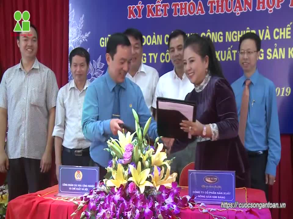 Đưa sản phẩm gạo sạch, an toàn tới công nhân và người lao động