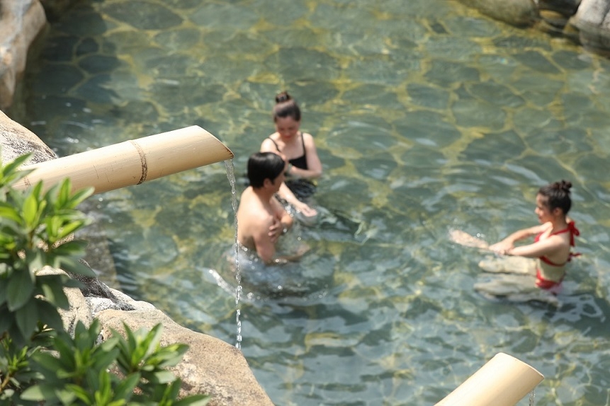 undefined 4737 yoko onsen quang hanh 17