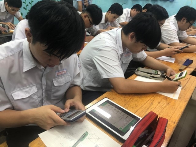 undefined 5650 hoc sinh