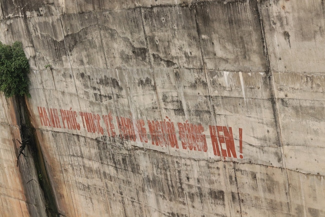 undefined 0539 hanh phuc