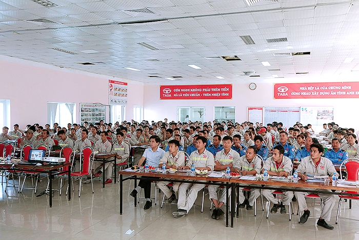 "Truyền lửa" đam mê sáng tạo cho đoàn viên, người lao động