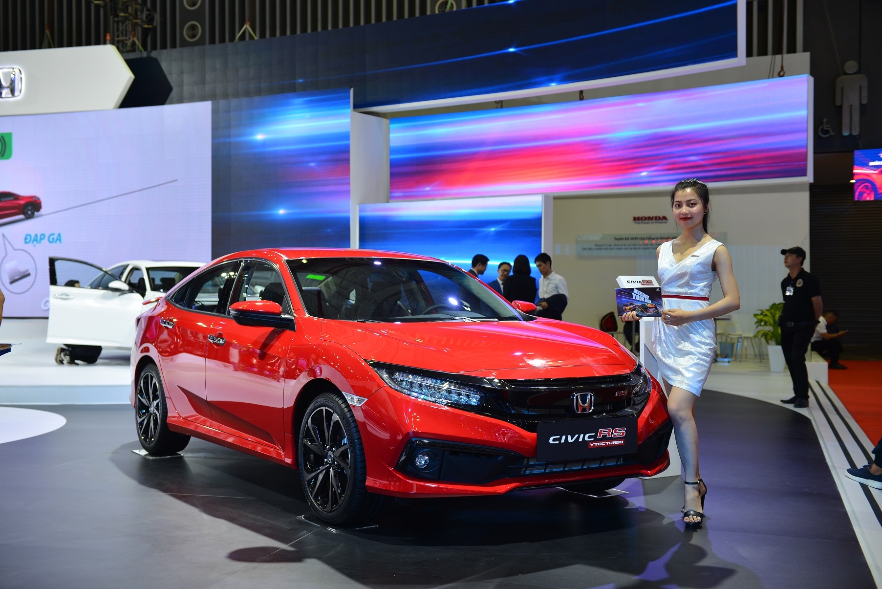 honda accord hoan toan moi ra mat vms 2019 gia 13 ty dong