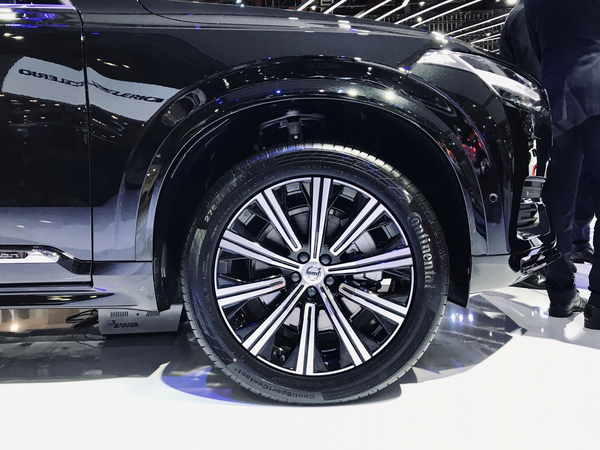volvo gioi thieu xc90 moi tai vietnam motor show 2019
