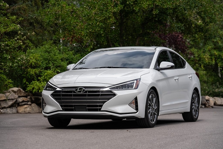Hyundai Elantra 2020 dính liền hai đợt triệu hồi do lỗi ốc vít không chặt