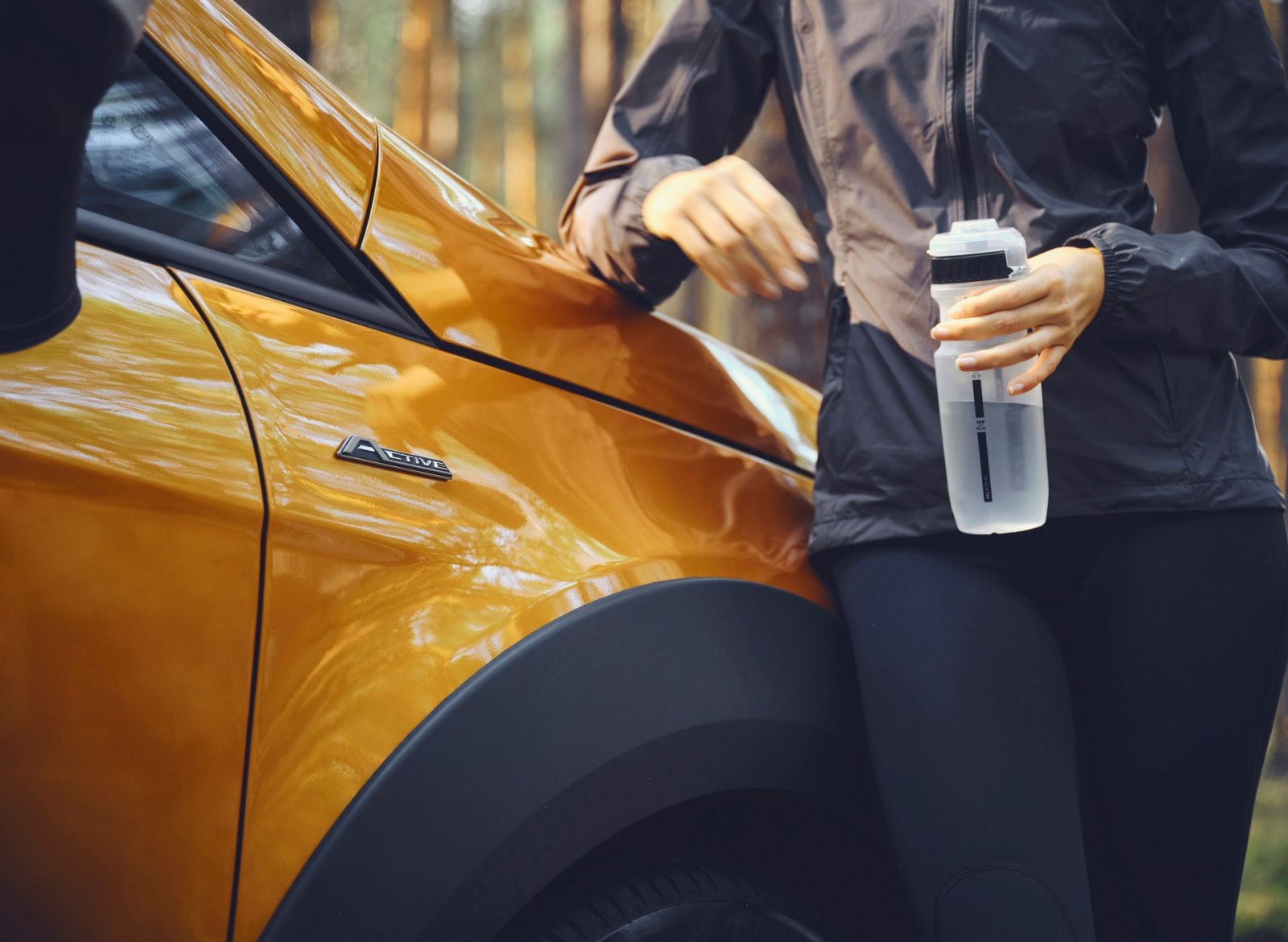 ford ecosport active ra mat vao 611 toi