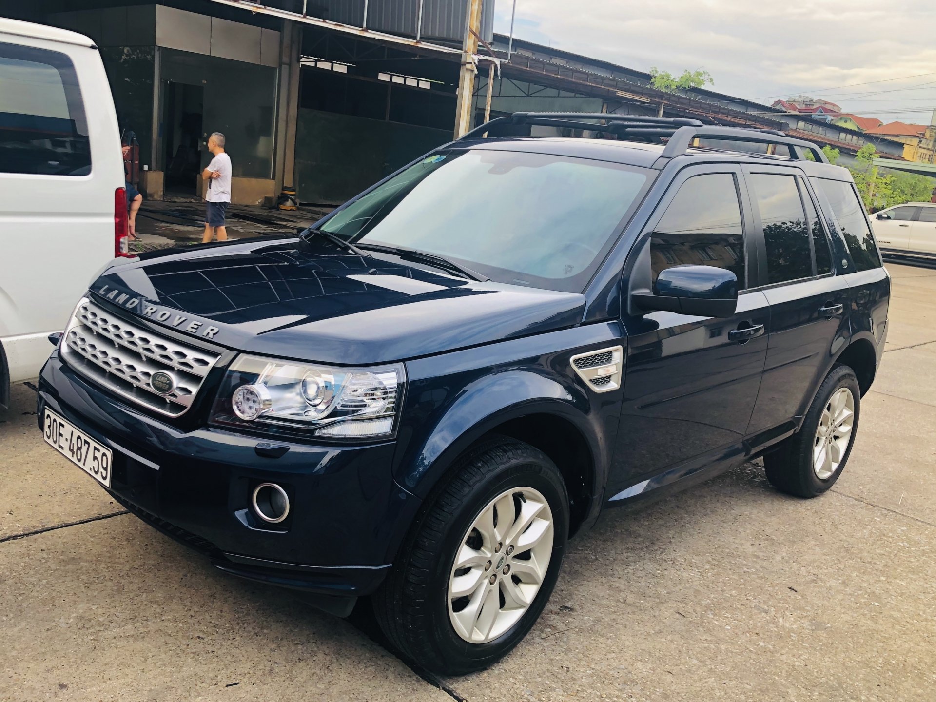 Land Rover Discovery Sport - 5+2 chỗ ngồi và hơn thế nữa land rover discovery sport 52 cho ngoi va hon the nua