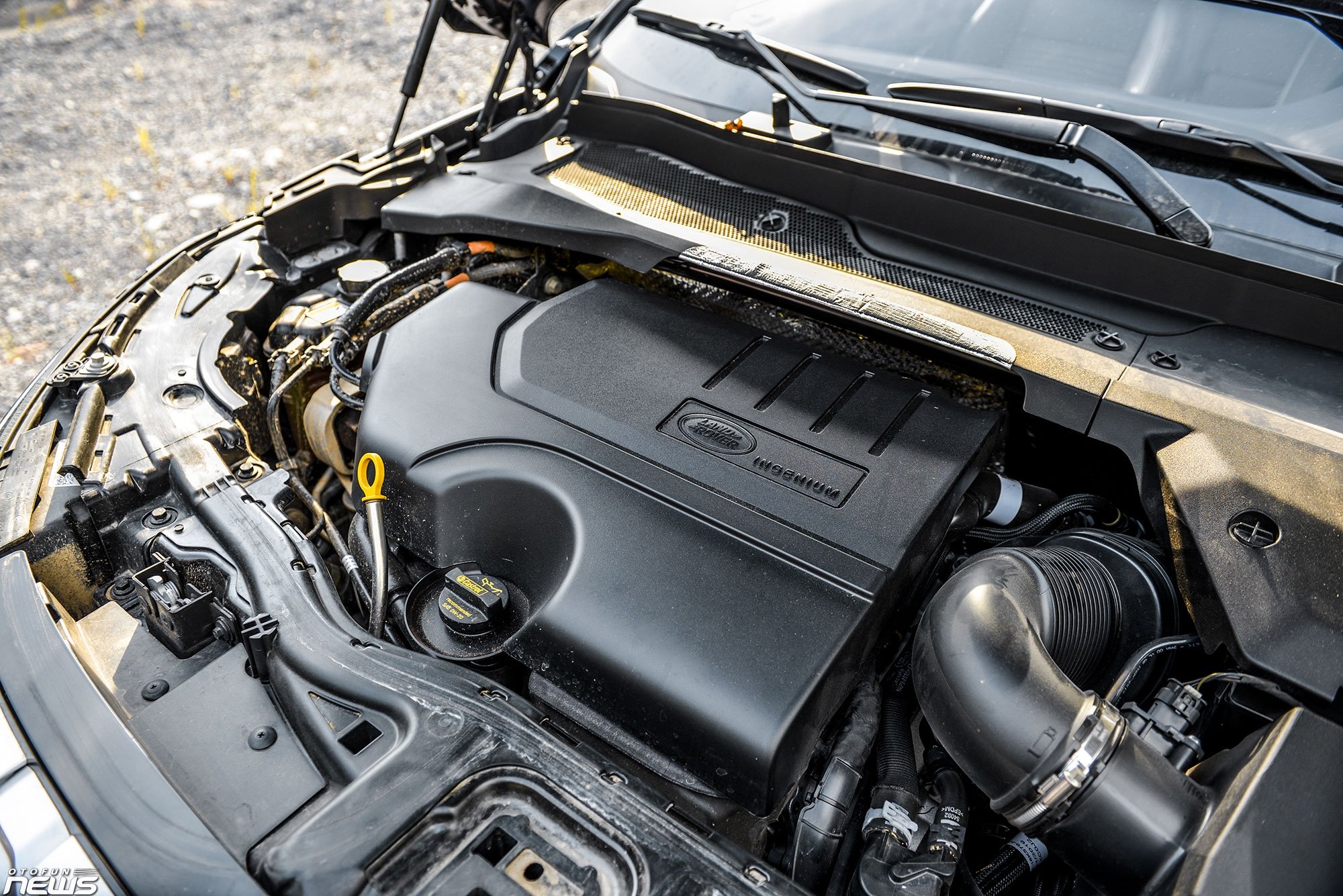 Land Rover Discovery Sport - 5+2 chỗ ngồi và hơn thế nữa land rover discovery sport 52 cho ngoi va hon the nua