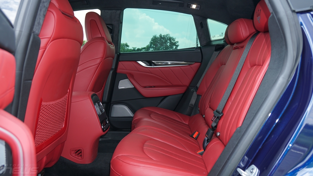 Maserati Levante Grandsport: Xe đua "gầm cao" dành cho người giàu maserati levante grandsport xe dua gam cao danh cho nguoi giau