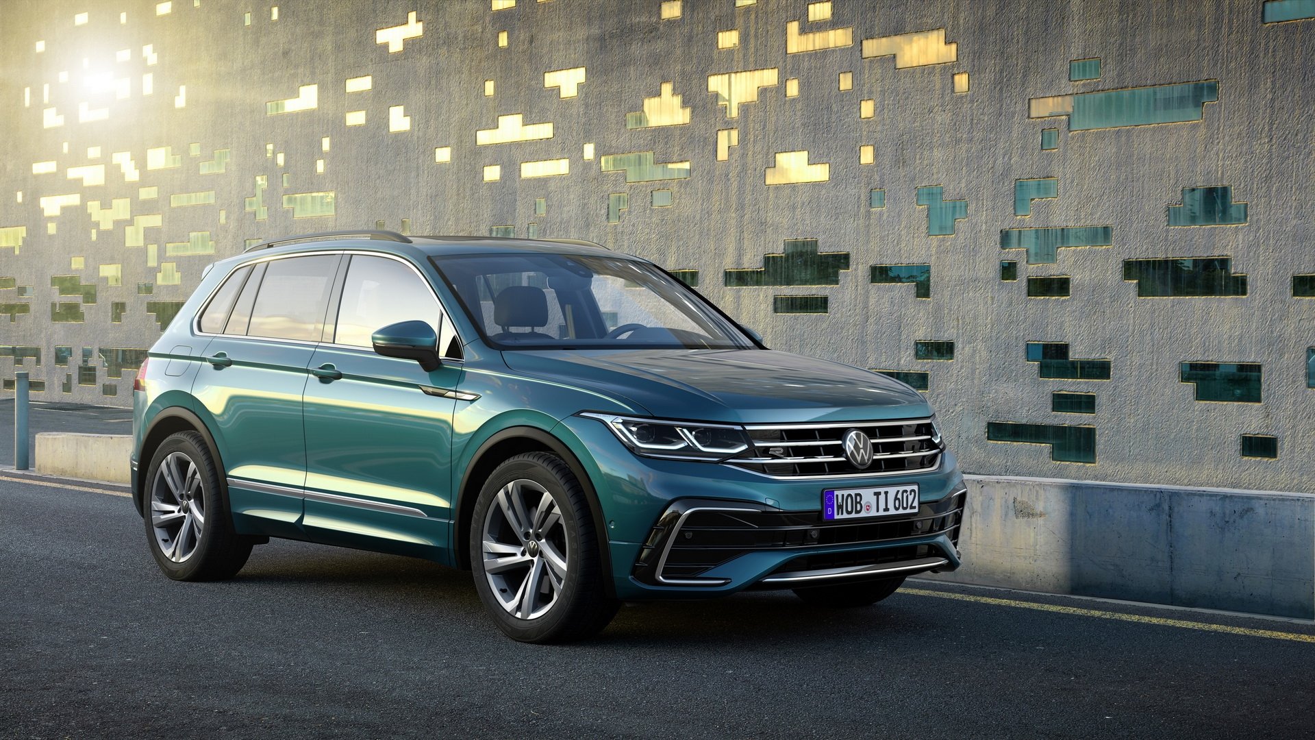 volkswagen tiguan mo i ra ma t ta i anh