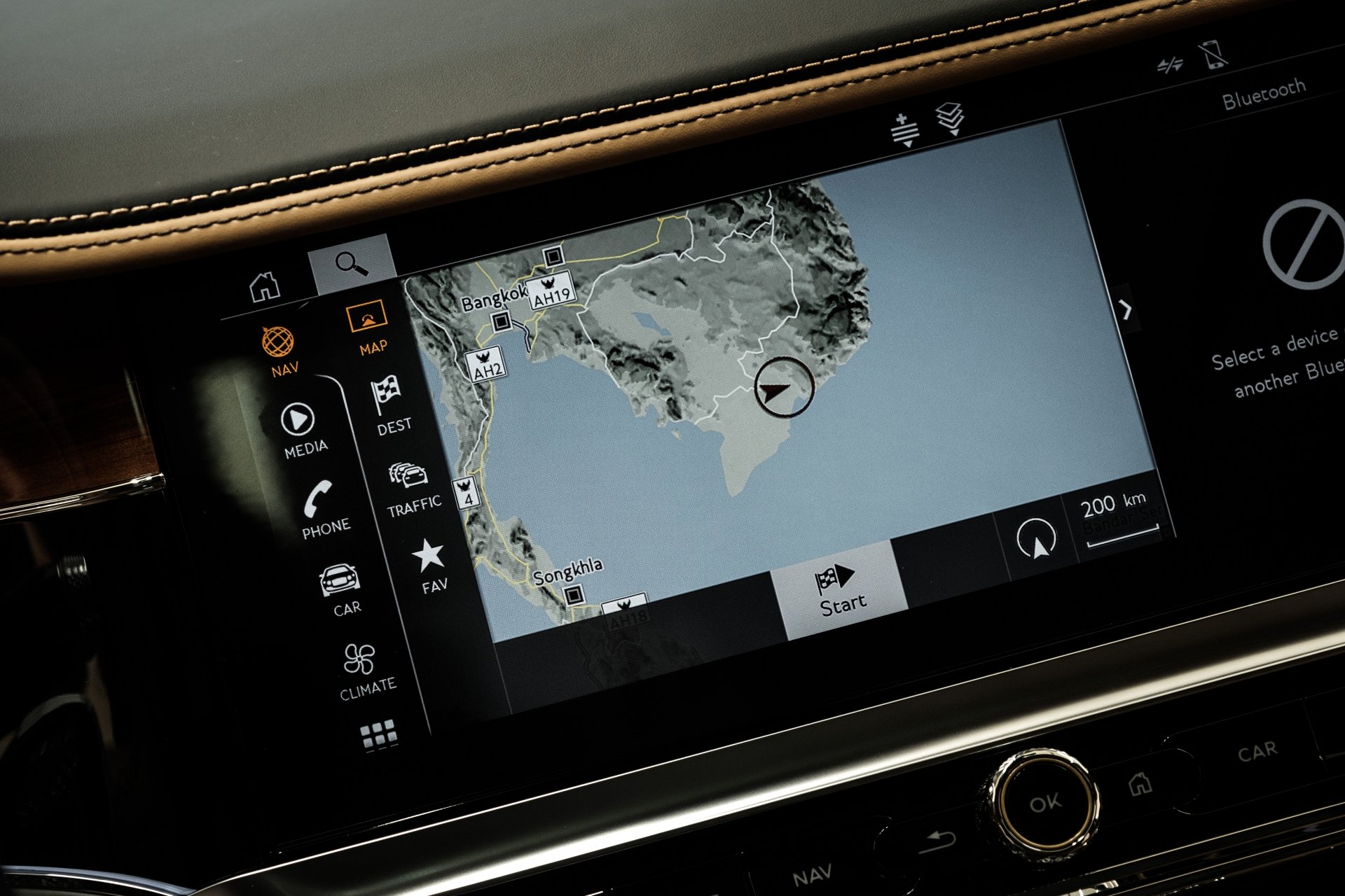 can canh sieu sang bentley flying spur 2020 first edition gia 30 ty dong