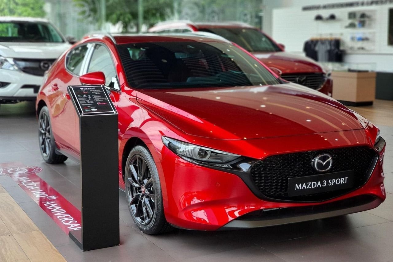 can canh mazda3 phien ban ky niem 100 nam tai viet nam