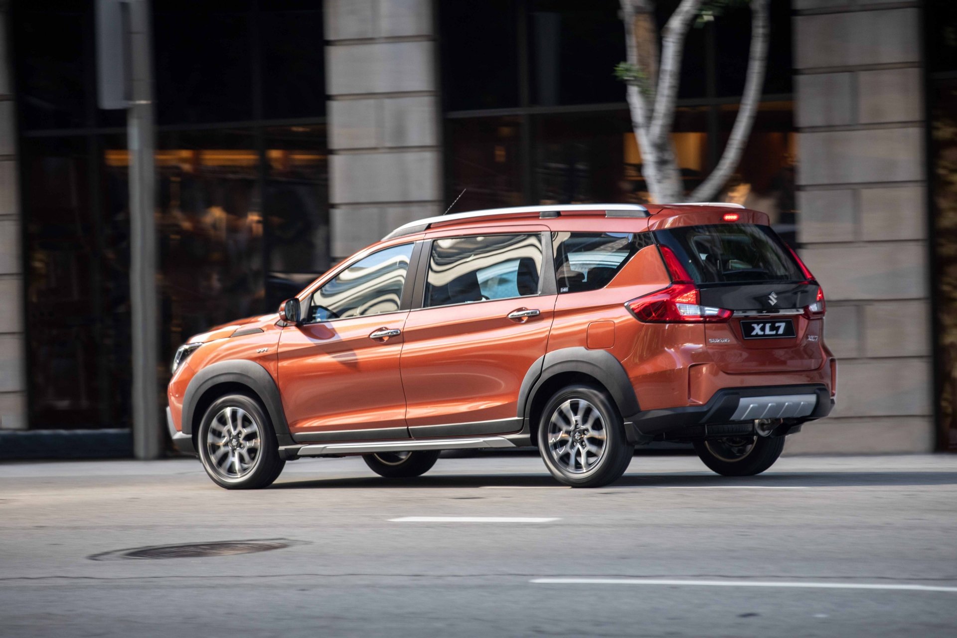 Lắng nghe phản hồi khách hàng, Suzuki thay đổi từ sản phẩm đến dịch vụ lang nghe phan hoi khach hang suzuki thay doi tu san pham den dich vu